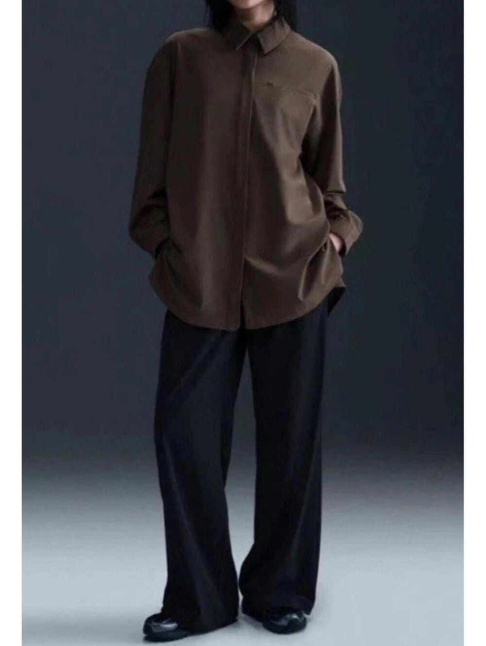 $130 Nike 24.7 PerfectStretch Women's Dri-FIT Oversized Shirt Large HM8385-004 - Picture 1 of 8